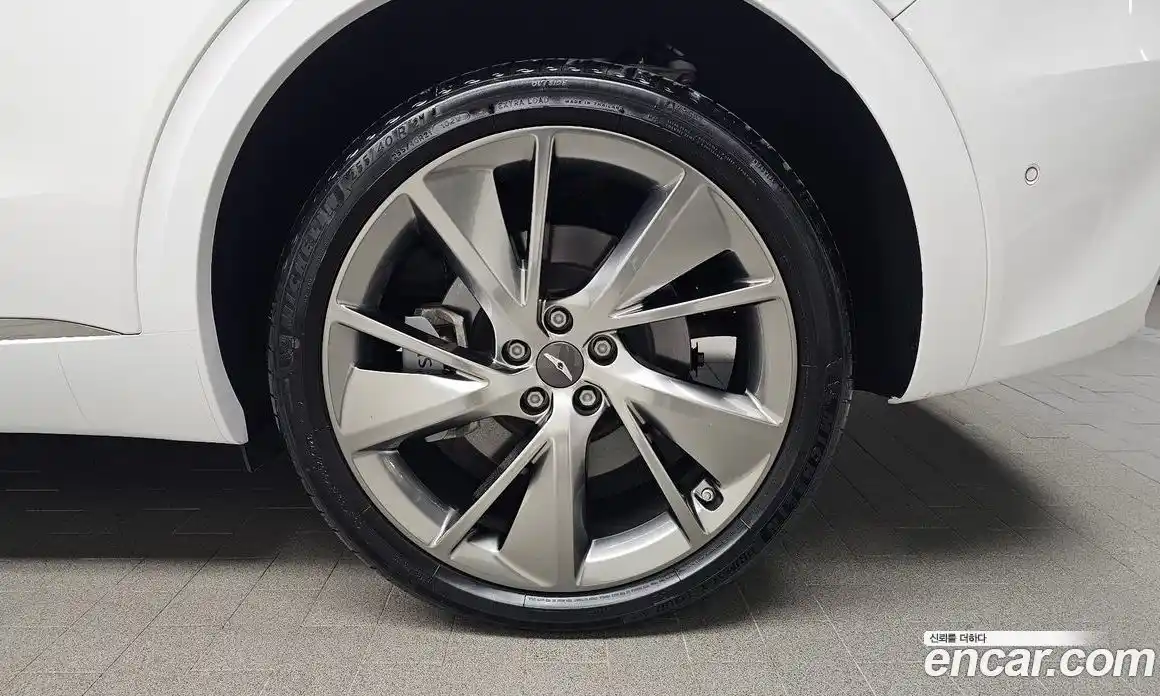 Genesis GV70 2024 2.5 Автомат в Москве № 23495, фото 5