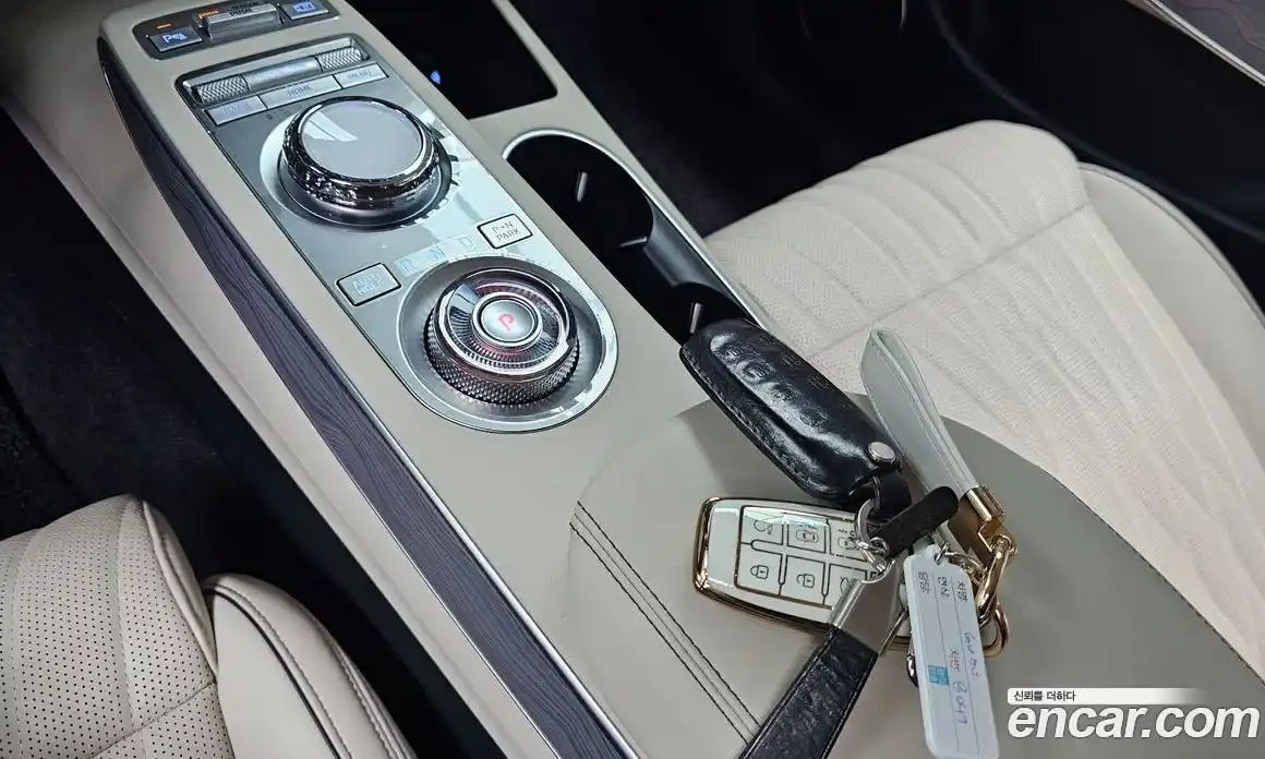 Genesis GV70 2024 2.5 Автомат в Москве № 23495, фото 9