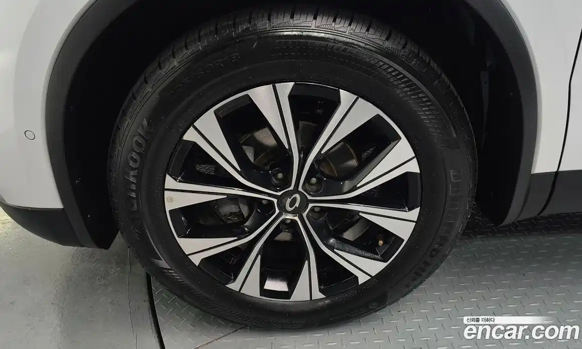 Renault QM6 2023 2.0 Автомат в Москве № 242069, фото 17