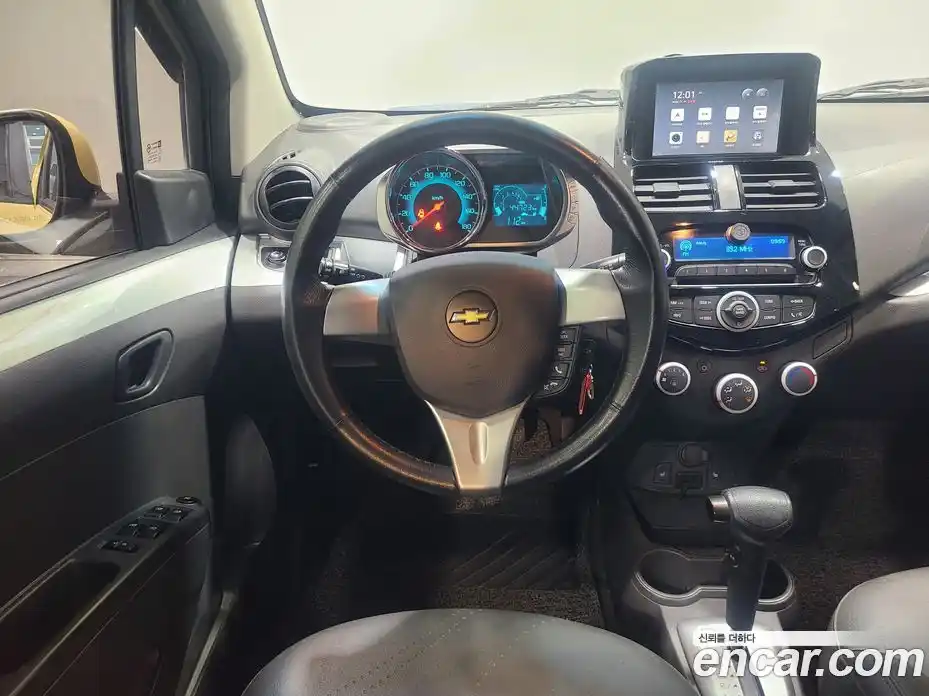 Chevrolet Spark 2014 1.0 Автомат в Москве № 24314, фото 13