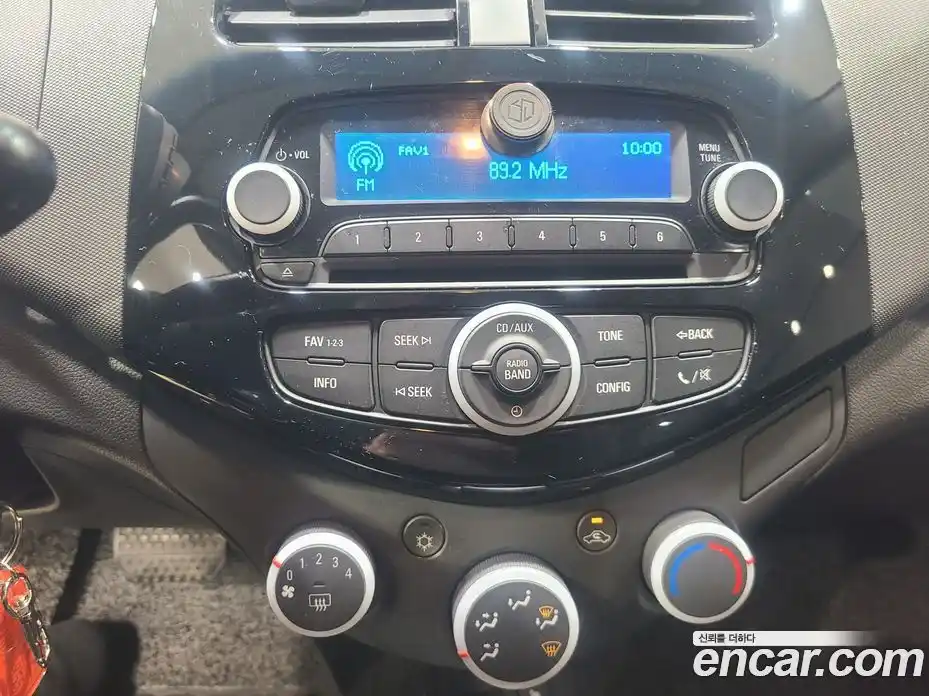 Chevrolet Spark 2014 1.0 Автомат в Москве № 24314, фото 17