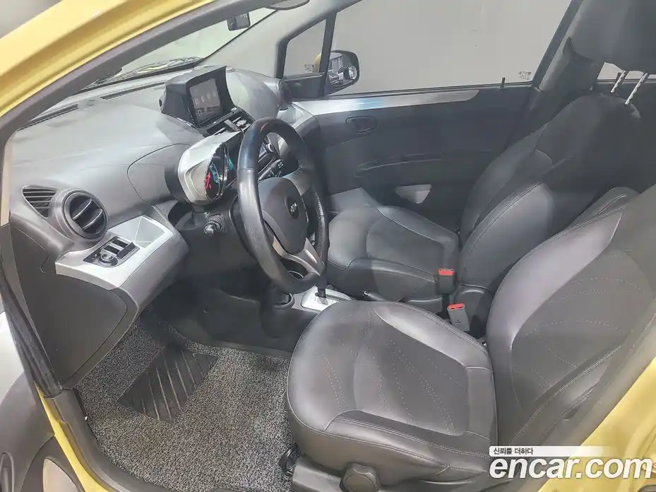 Chevrolet Spark 2014 1.0 Автомат в Москве № 24314, фото 10