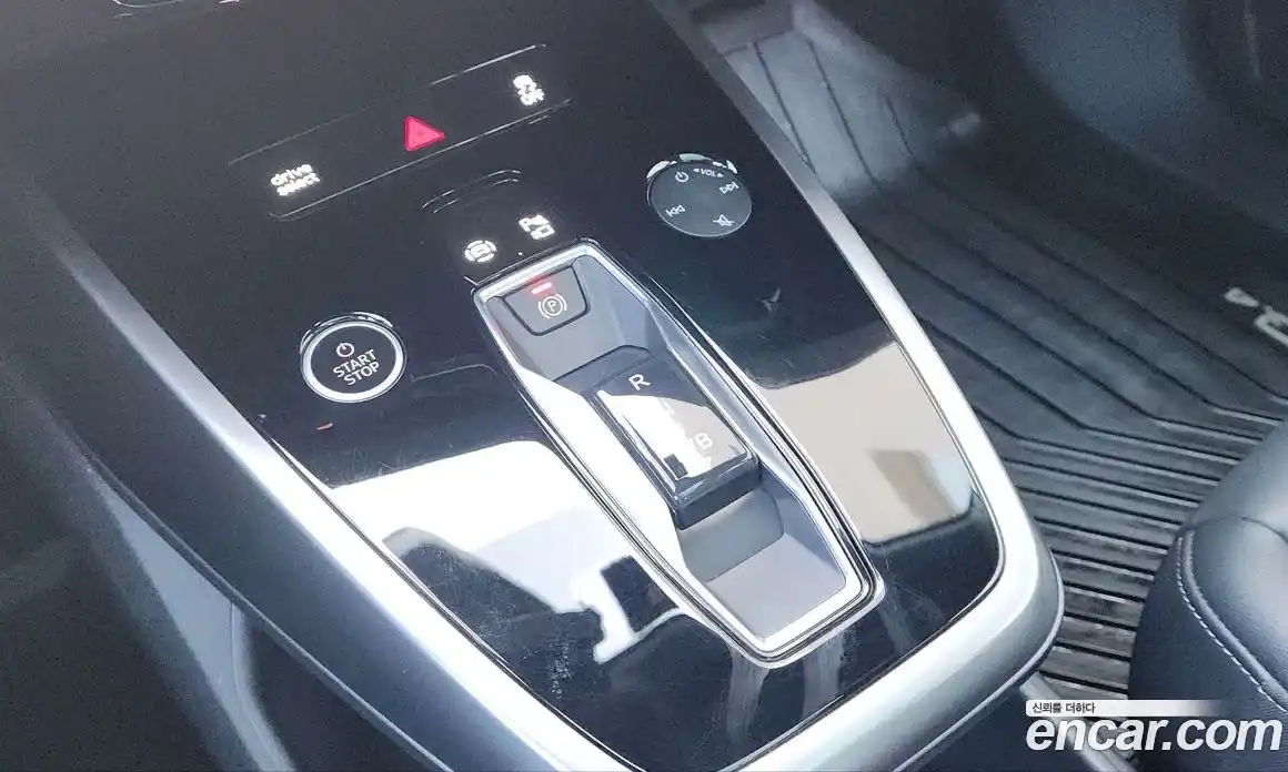 Audi Q4 e-tron 2022 0.2 Автомат в Москве № 250486, фото 9