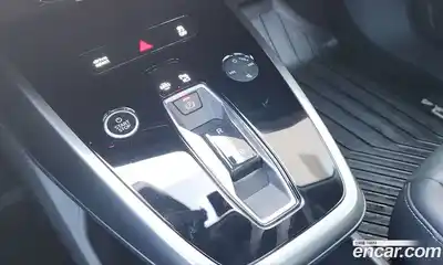 Audi Q4 e-tron 2022 0.2 Автомат в Москве № 250486, миниатюра 9