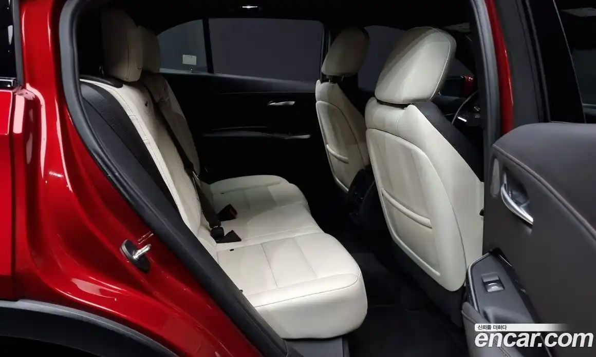 Cadillac XT4 2023 2.0 Автомат в Москве № 256349, фото 12