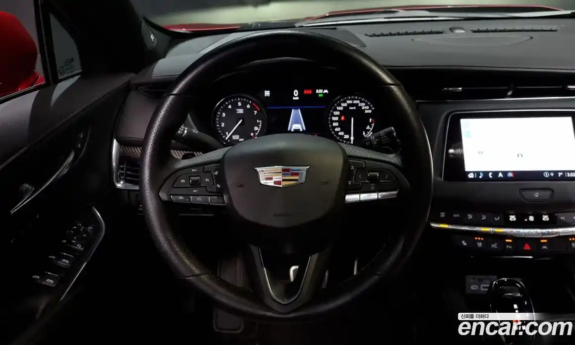 Cadillac XT4 2023 2.0 Автомат в Москве № 256349, фото 13