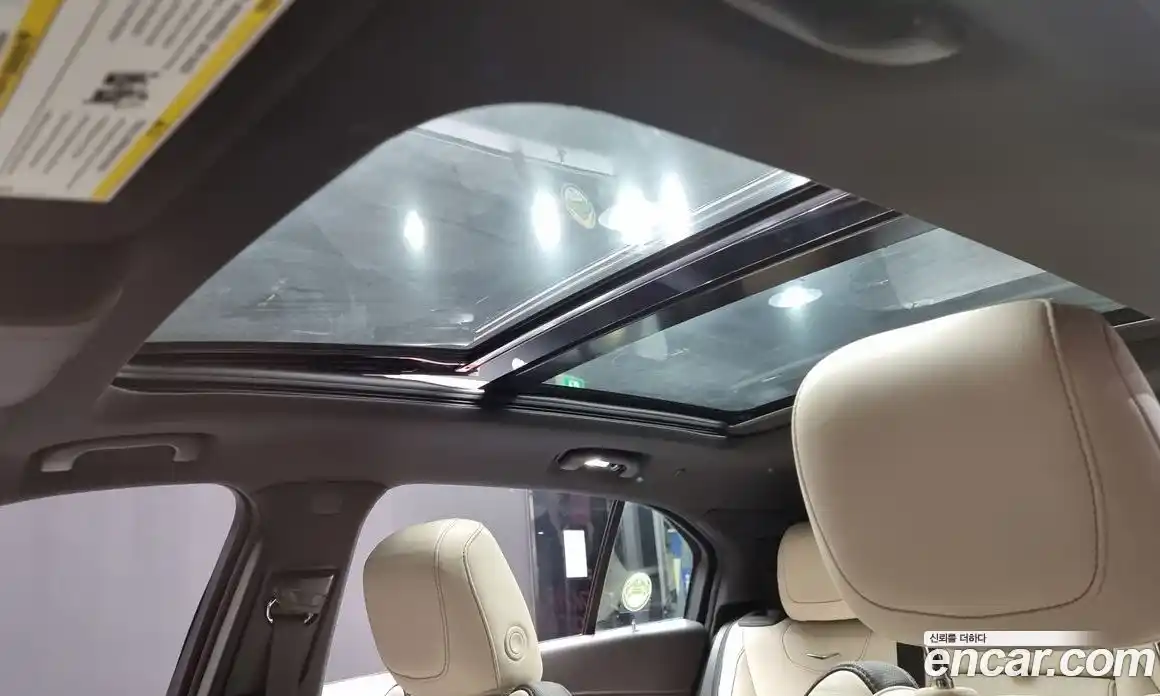 Cadillac XT4 2023 2.0 Автомат в Москве № 256349, фото 19