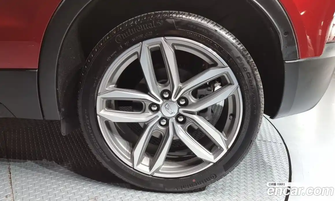 Cadillac XT4 2023 2.0 Автомат в Москве № 256349, фото 5