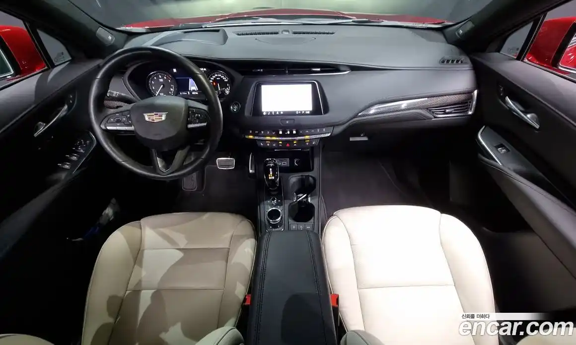 Cadillac XT4 2023 2.0 Автомат в Москве № 256349, фото 7