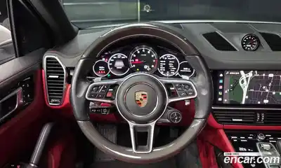 Porsche Cayenne 2022 3.0 Автомат в Москве № 270134, миниатюра 3