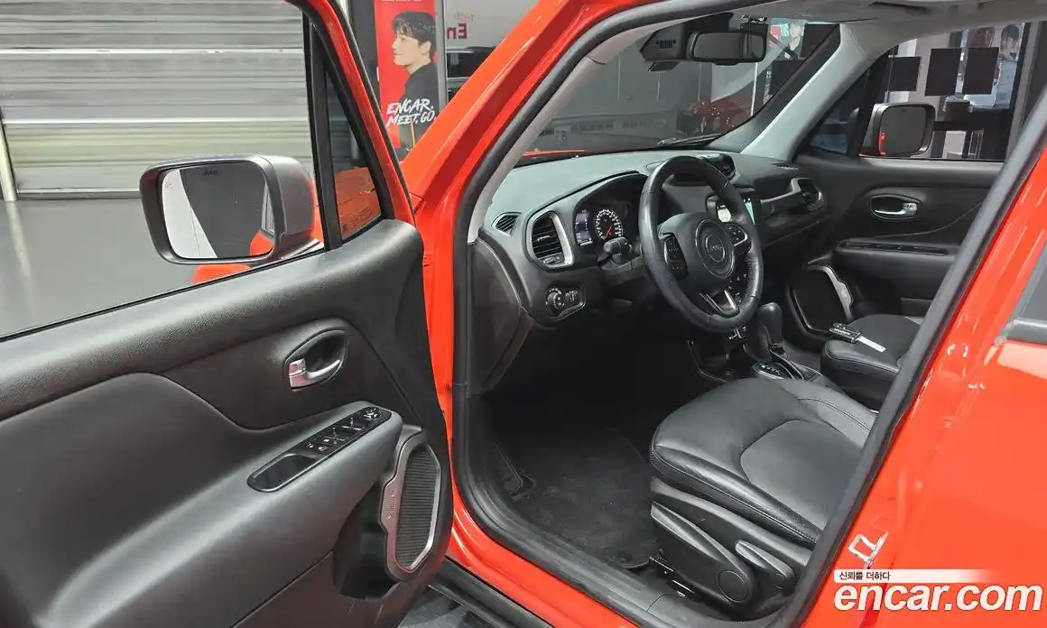 Jeep Renegade 2021 2.4 Автомат в Москве № 278464, фото 11