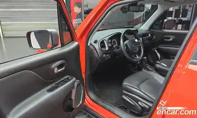 Jeep Renegade 2021 2.4 Автомат в Москве № 278464, миниатюра 11