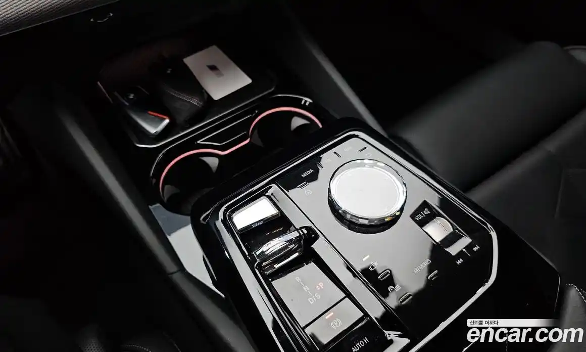 BMW 5-Series 2024 2.0 Автомат в Москве № 280037, фото 12