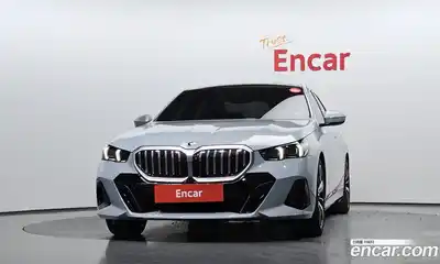 BMW 5-Series 2024 2.0 Автомат в Москве № 280037, миниатюра 6