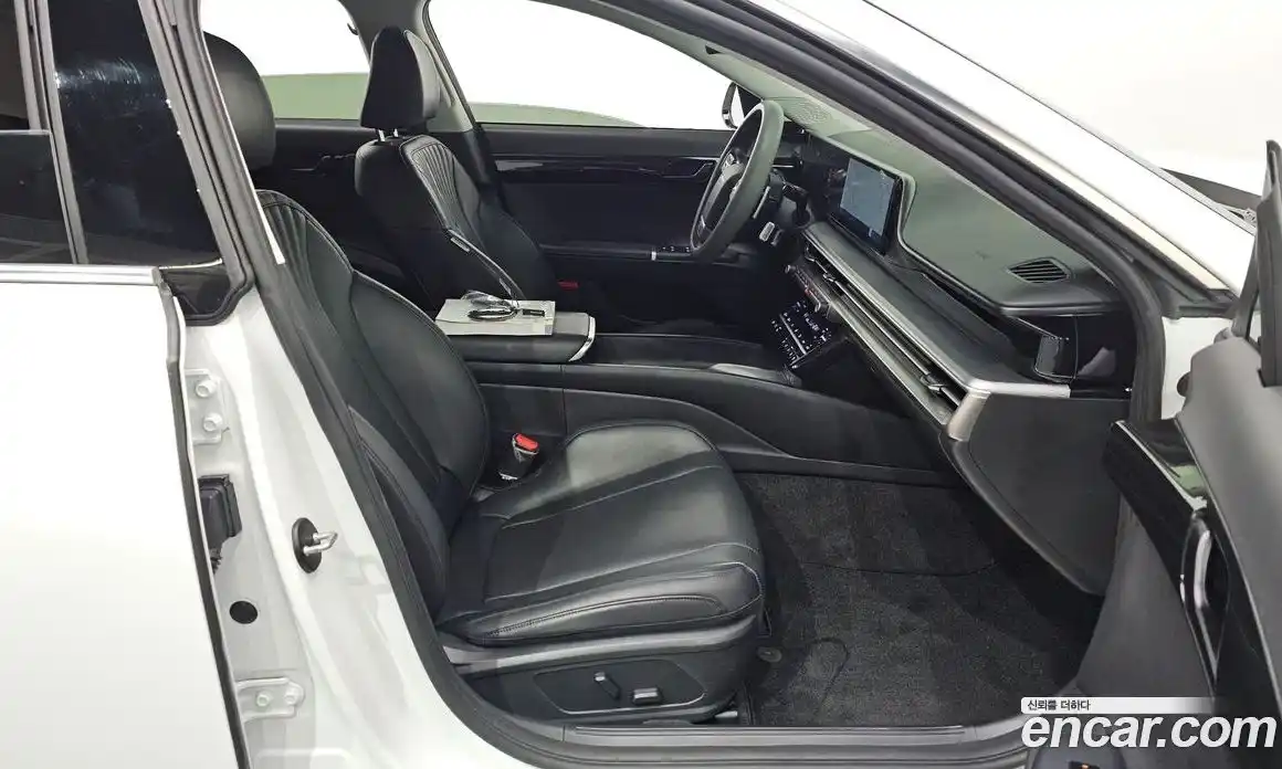 Hyundai Grandeur 2023 2.5 Автомат в Москве № 284180, фото 14