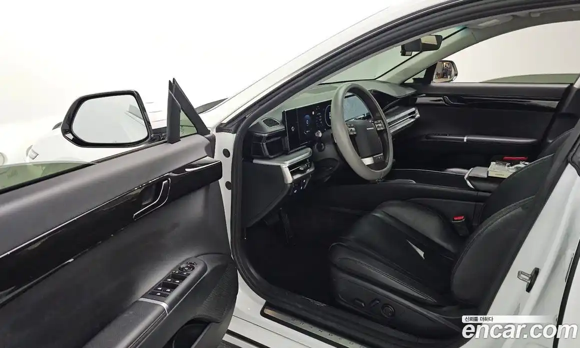 Hyundai Grandeur 2023 2.5 Автомат в Москве № 284180, фото 19