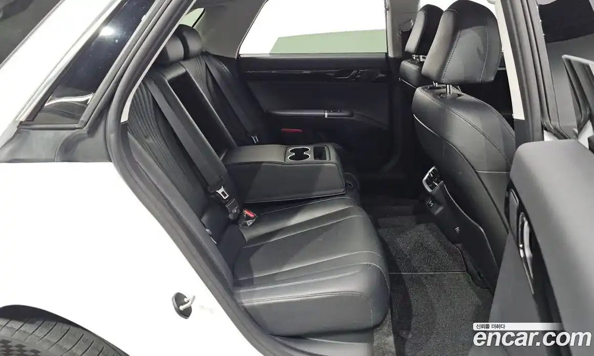 Hyundai Grandeur 2023 2.5 Автомат в Москве № 284180, фото 8