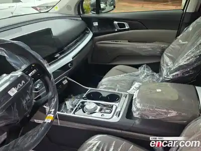 Kia Canival 2026 1.6 Автомат в Москве № 284748, миниатюра 3