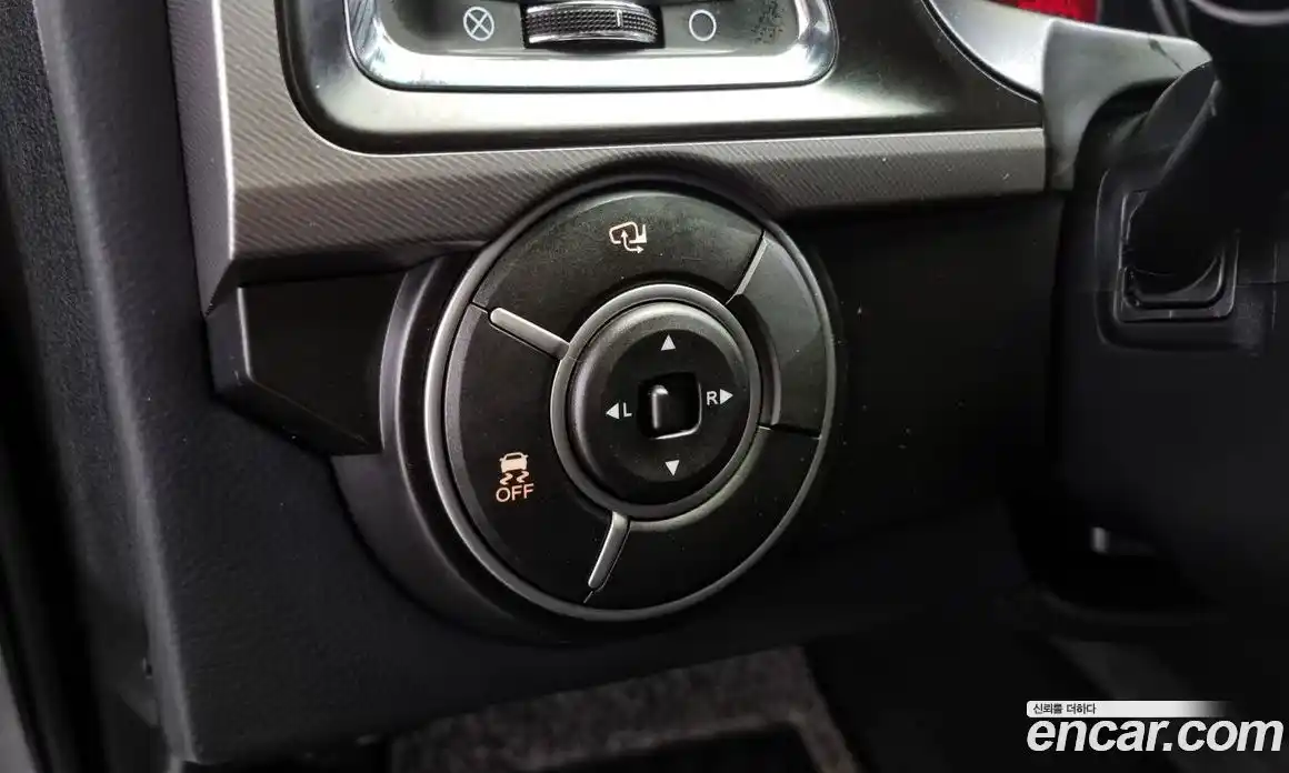 SsangYong Korando 2016 2.0 Автомат в Москве № 29348, фото 15