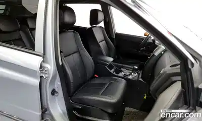 SsangYong Korando 2016 2.0 Автомат в Москве № 29348, миниатюра 10