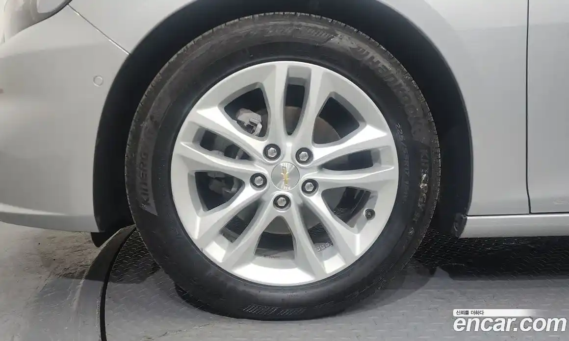 Chevrolet Malibu 2017 1.5 Автомат в Москве № 297417, фото 3