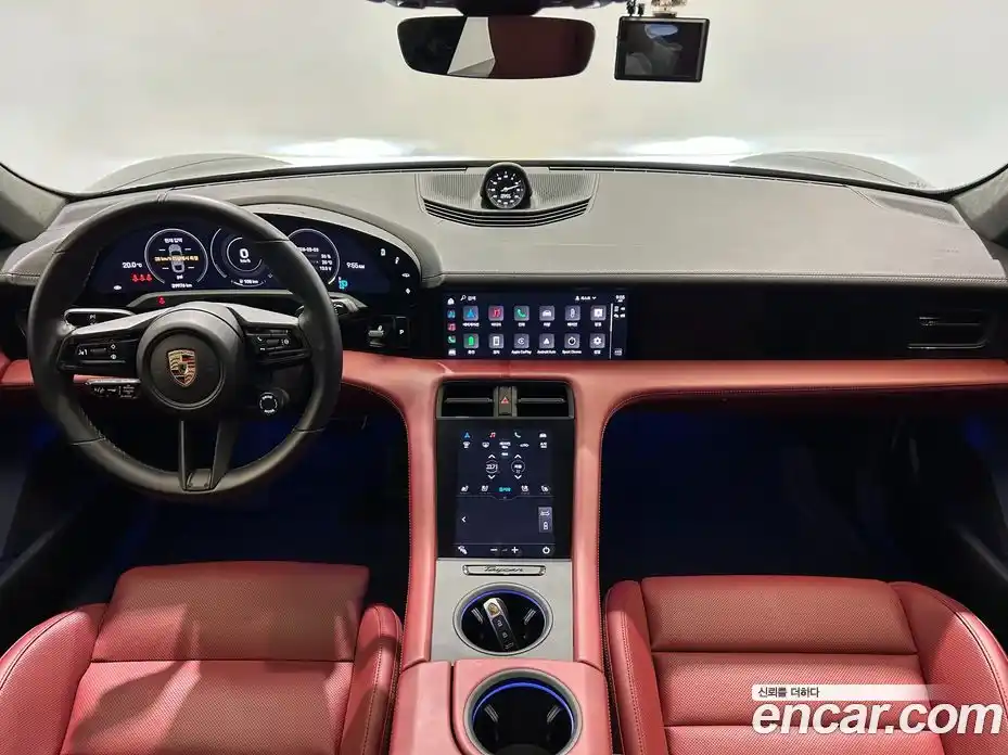 Porsche Taycan 2024 0.1 Автомат в Москве № 297602, фото 13