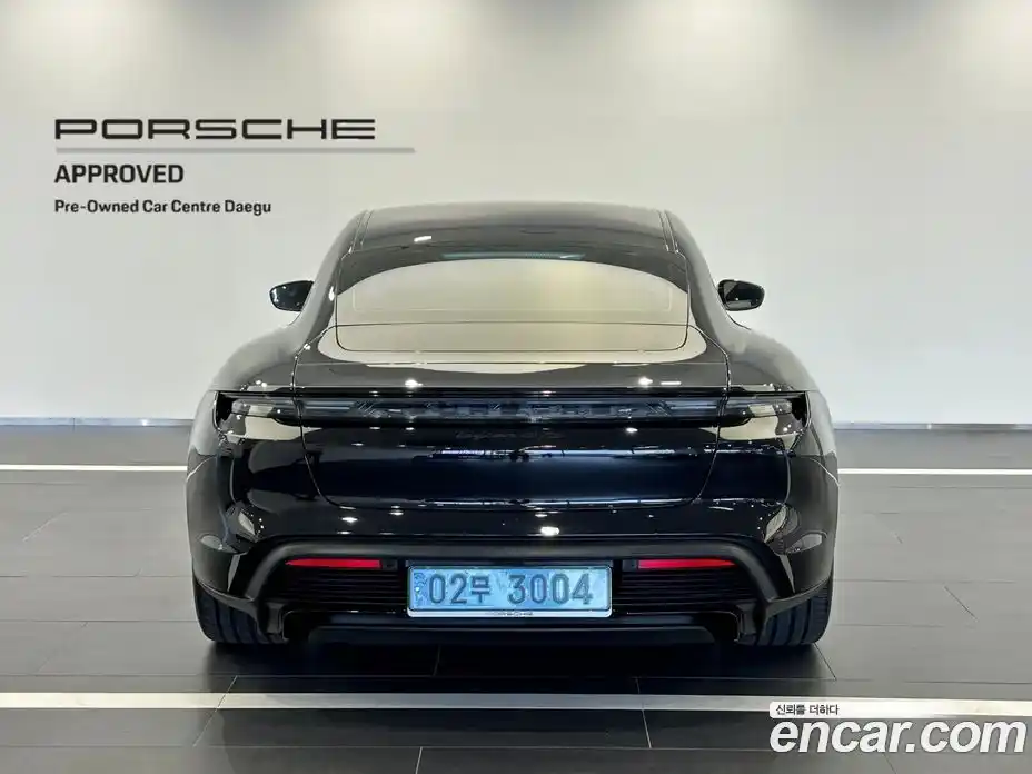 Porsche Taycan 2024 0.1 Автомат в Москве № 297602, фото 4