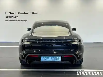 Porsche Taycan 2024 0.1 Автомат в Москве № 297602, миниатюра 4