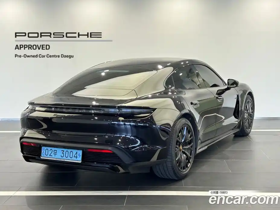 Porsche Taycan 2024 0.1 Автомат в Москве № 297602, фото 5