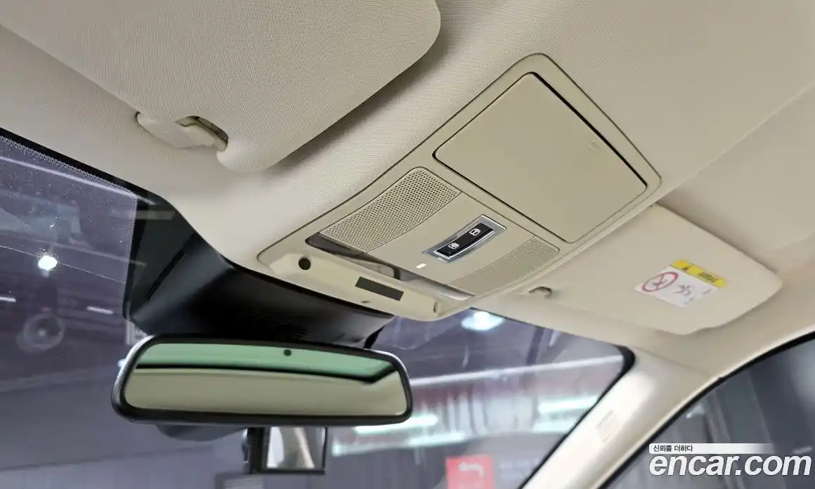 Land Rover Range-Rover Evoque 2017 2.0 Автомат в Москве № 298248, фото 3