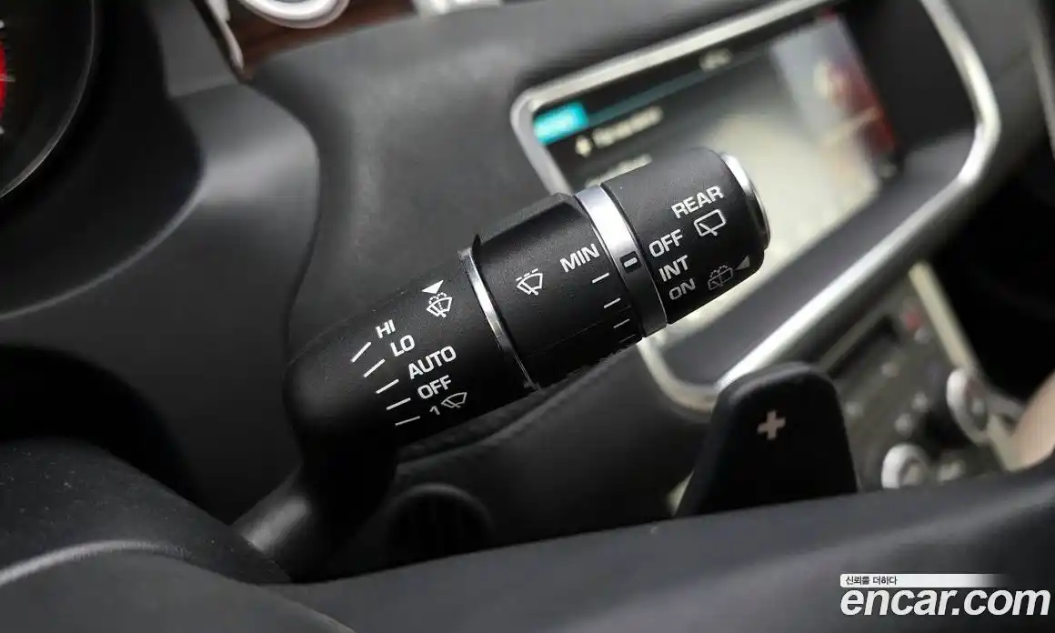 Land Rover Range-Rover Evoque 2017 2.0 Автомат в Москве № 298248, фото 4