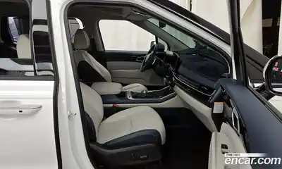 Kia Canival 2024 1.6 Автомат в Москве № 307081, миниатюра 12