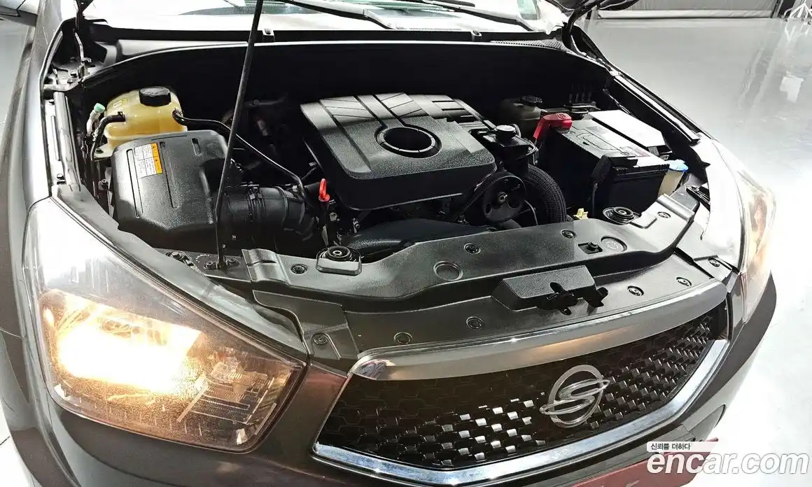 SsangYong Korando 2015 2.0 Автомат в Москве № 31596, фото 17