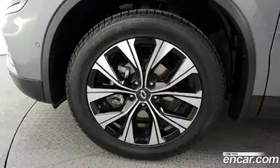 Renault QM6 2023 2.0 Автомат в Москве № 316805, миниатюра 5