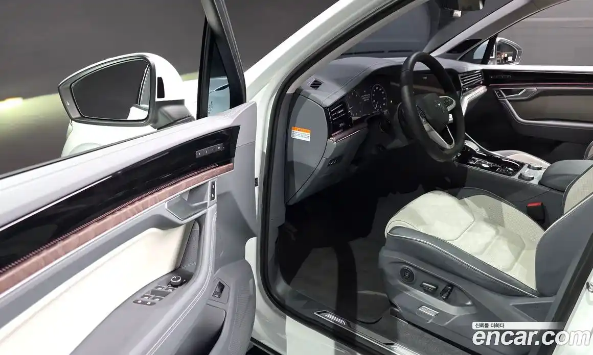 Volkswagen Touareg 2026 3.0 Автомат в Москве № 317695, фото 19