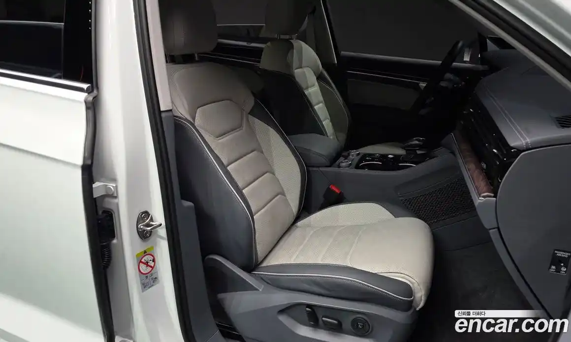 Volkswagen Touareg 2026 3.0 Автомат в Москве № 317695, фото 3