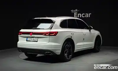 Volkswagen Touareg 2026 3.0 Автомат в Москве № 317695, миниатюра 8