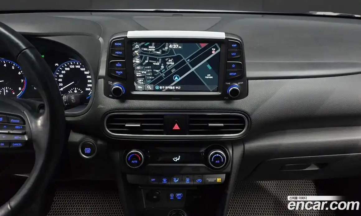 Hyundai Kona 2020 1.6 Автомат в Москве № 320130, фото 20