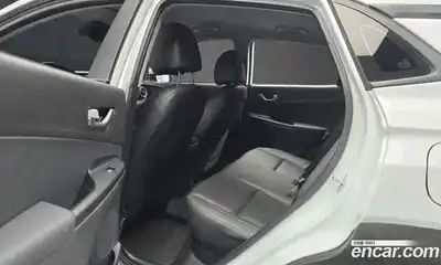 Hyundai Kona 2020 1.6 Автомат в Москве № 320130, миниатюра 3