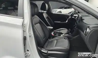 Hyundai Kona 2020 1.6 Автомат в Москве № 320130, миниатюра 6