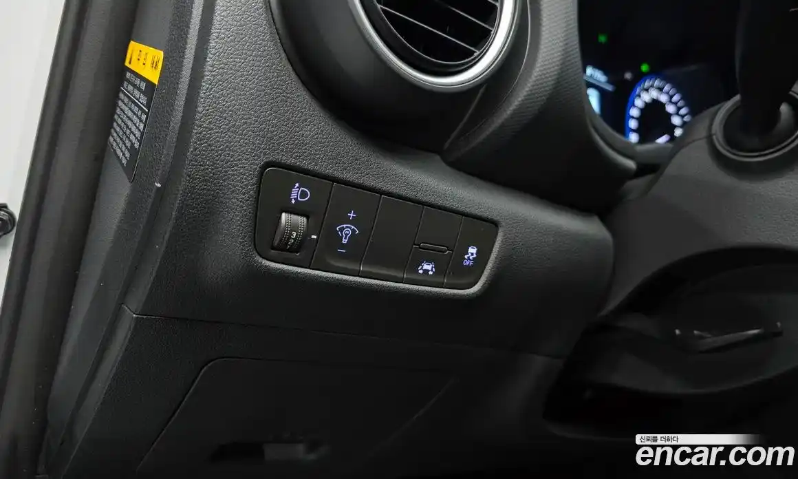 Hyundai Kona 2020 1.6 Автомат в Москве № 320130, фото 10