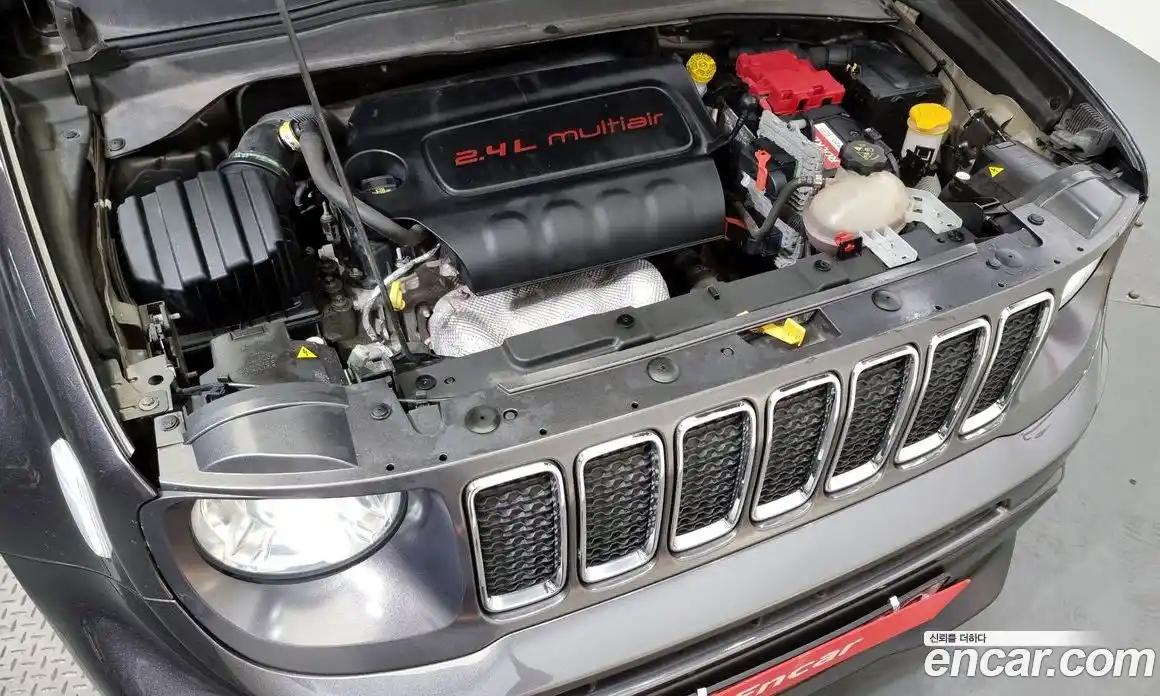 Jeep Renegade 2019 2.4 Автомат в Москве № 323077, фото 6