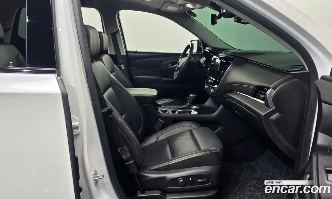 Chevrolet Traverse 2020 3.6 Автомат в Москве № 327030, фото 17