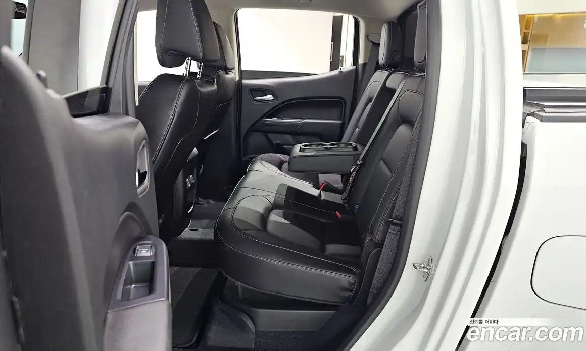 Chevrolet Colorado 2020 3.6 Автомат в Москве № 327369, фото 16