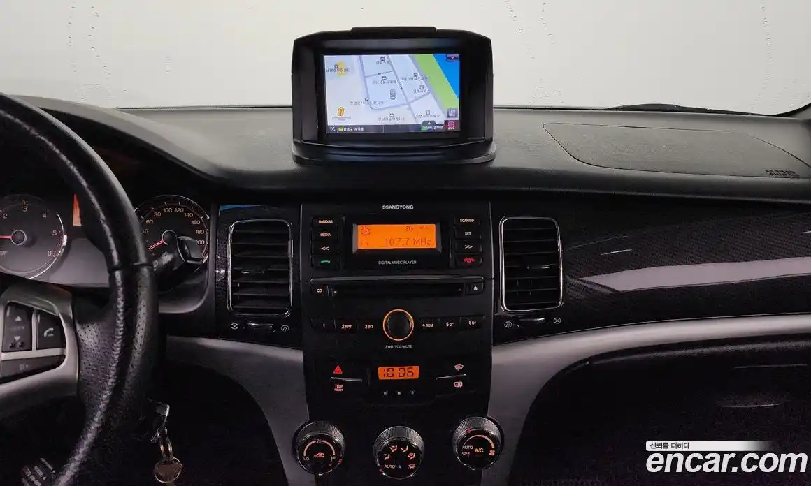 SsangYong Korando 2013 2.0 Автомат в Москве № 32805, фото 4