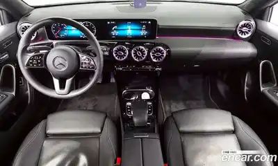 Mercedes-Benz A-Class 2020 2.0 Автомат в Москве № 342345, миниатюра 8