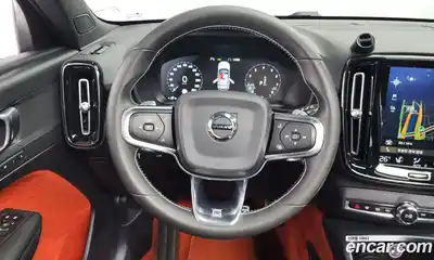 Volvo XC40 2019 2.0 Автомат в Москве № 344107, миниатюра 3