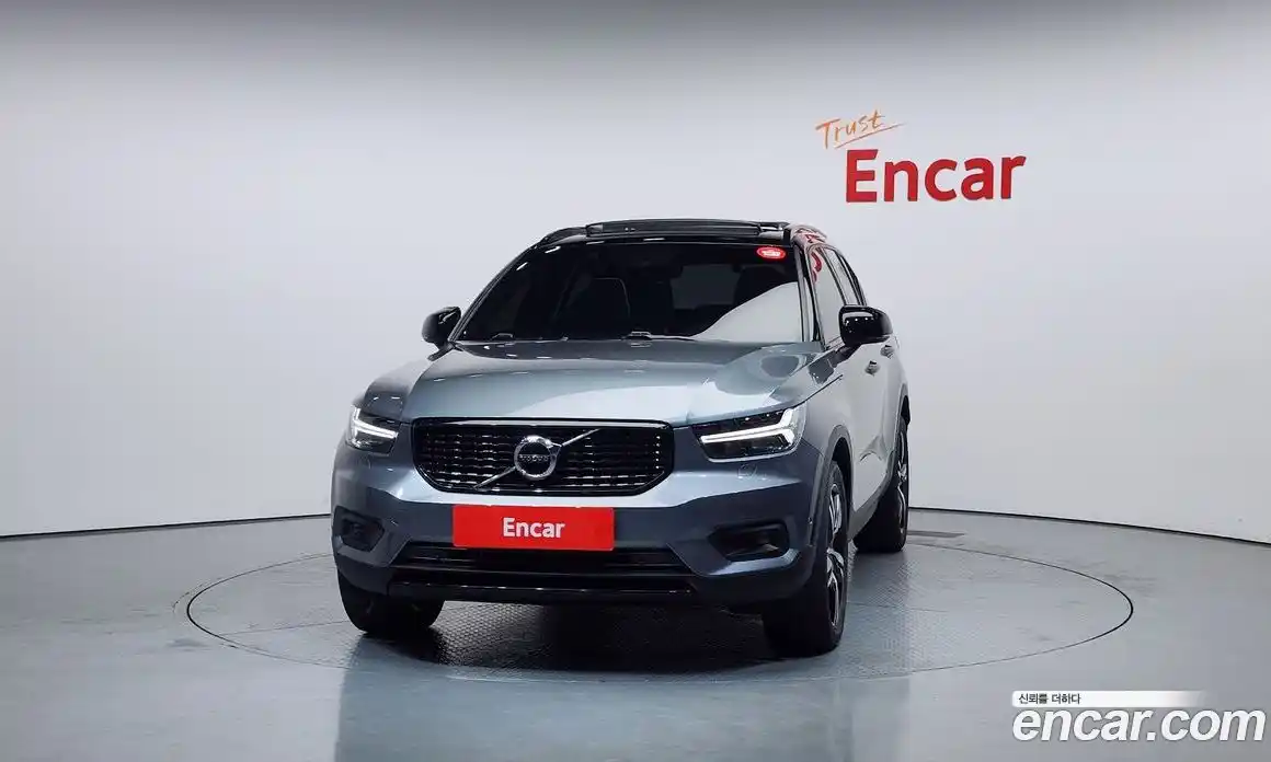 Volvo XC40 2019 2.0 Автомат в Москве № 344107, фото 4