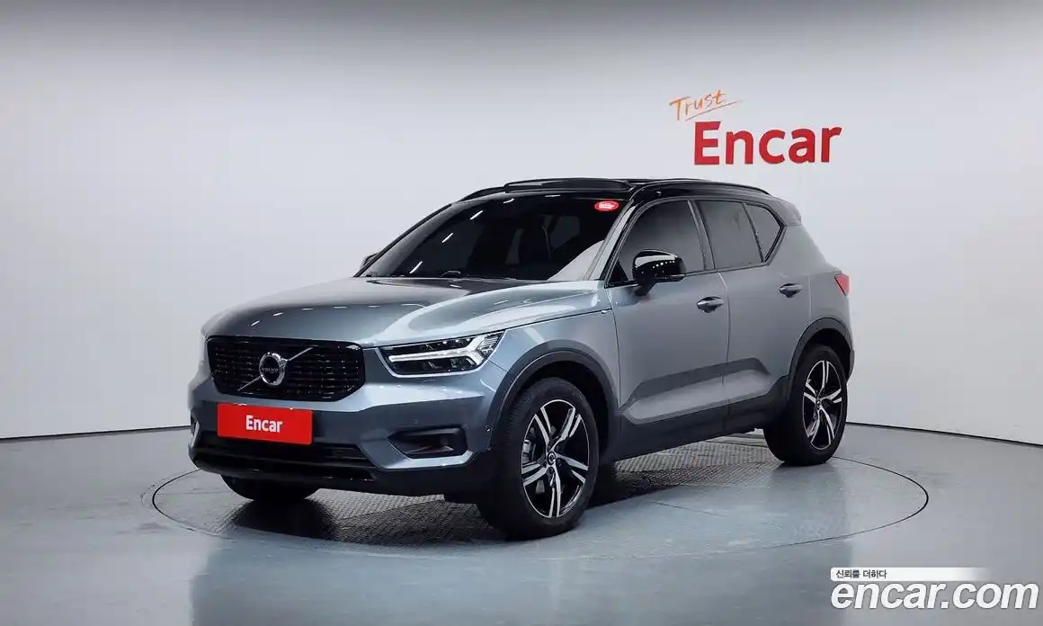 Volvo XC40 2019 2.0 Автомат в Москве № 344107, фото 9