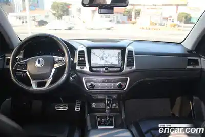 SsangYong Rexton 2019 2.2 Автомат в Москве № 35265, миниатюра 3